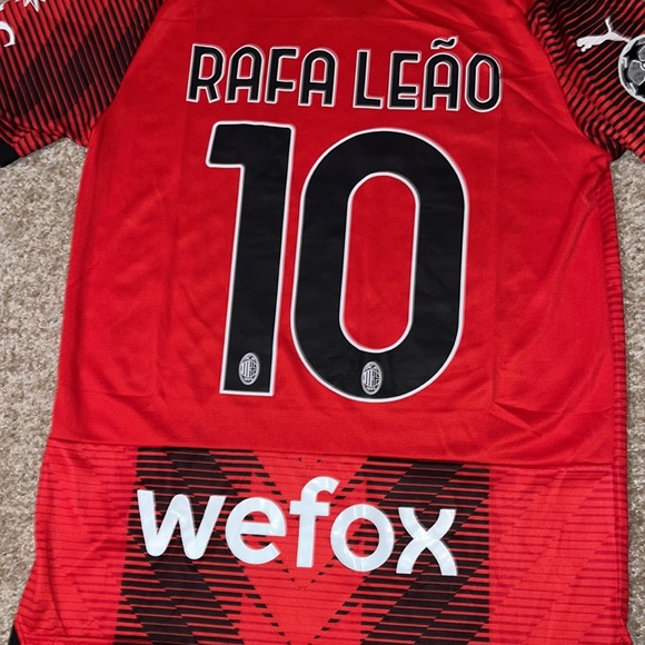 Puma AC Milan Rafael Leao 2023/2024 Men’s Home Soccer Jersey🆕 - Picture 4 of 10